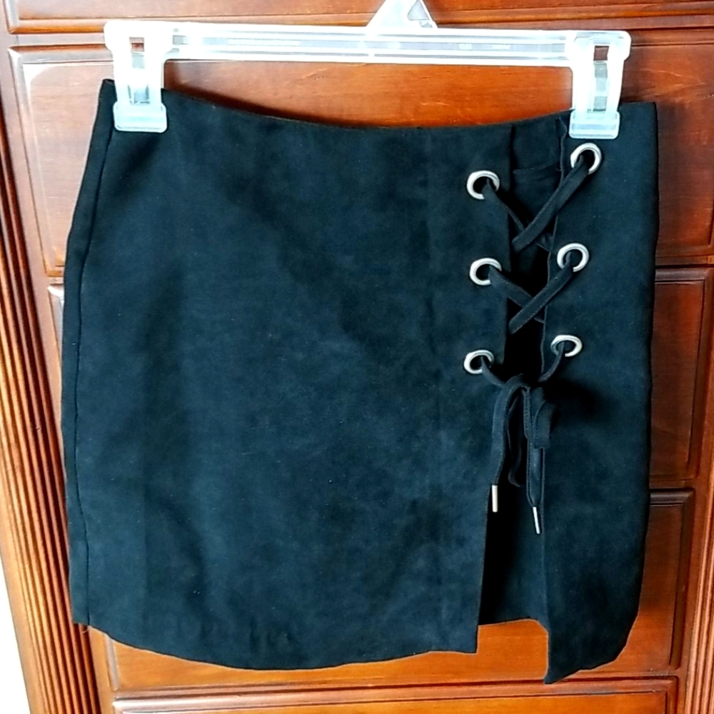 H&M Black Skirt, Size 4